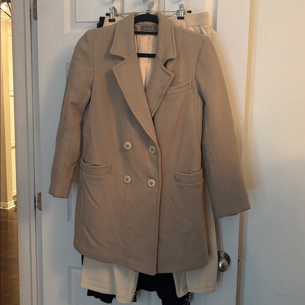 Novelti 100% wool
